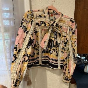 Farm Rio shirt. Size S